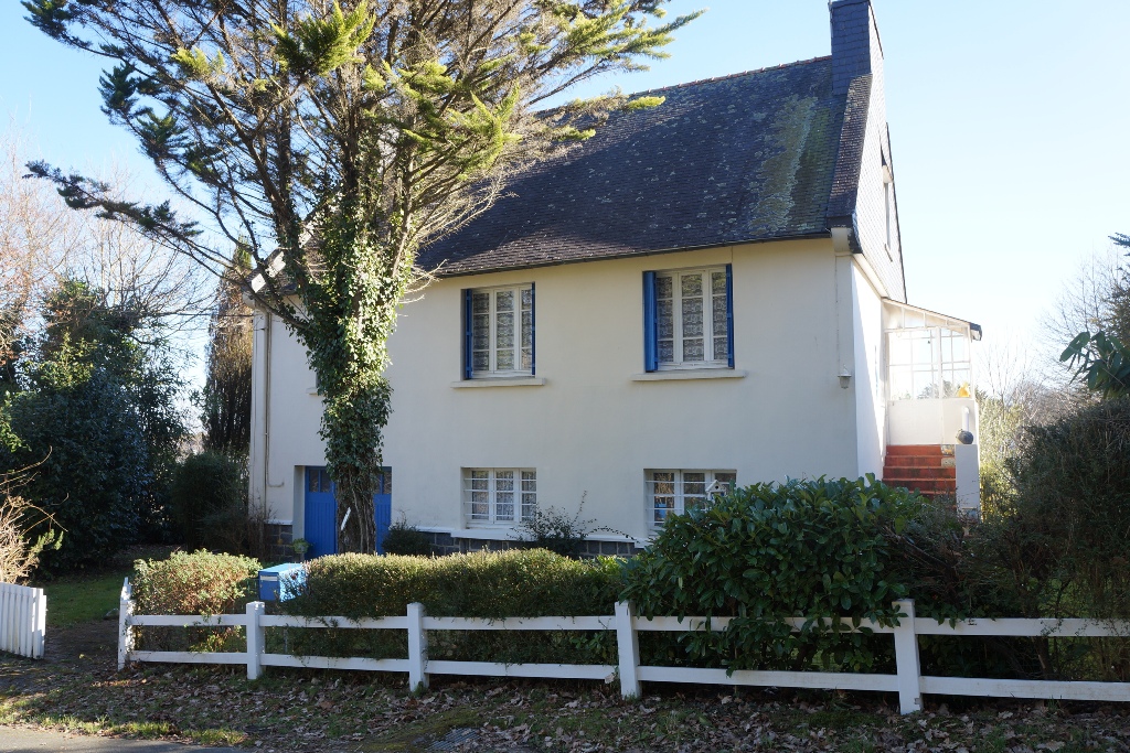 Christines Brittany Property Immobilier Huelgoat Estate Agent